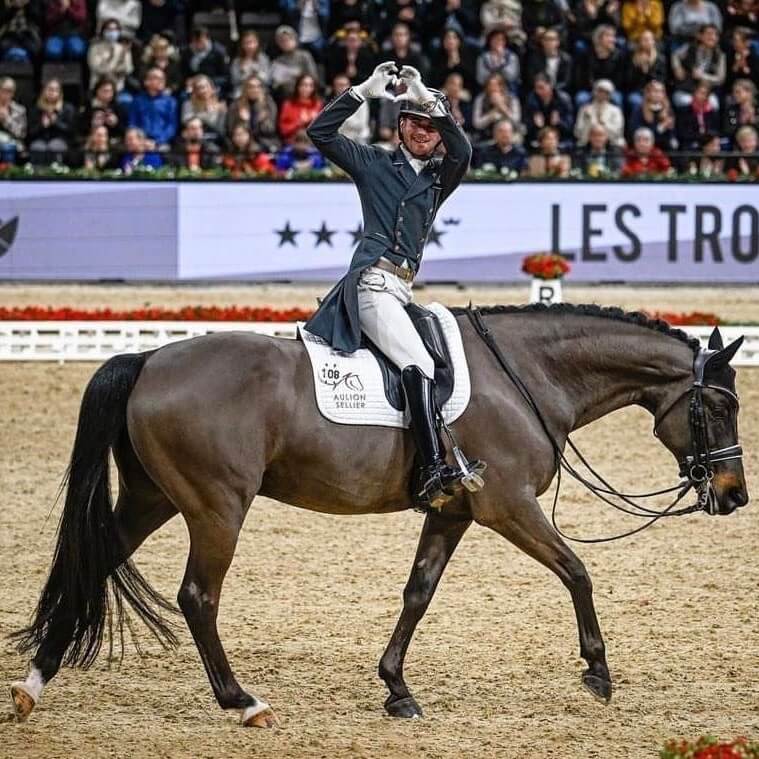 TOP 10 pour Corentin et Gotilas au CDIW de Bâle