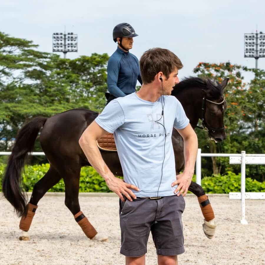 Pamfou Dressage exporte son savoir faire en Asie