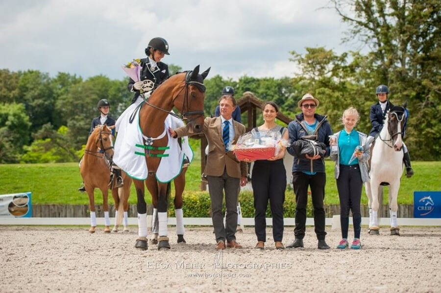 Le Parisien met l'accent sur le dressage