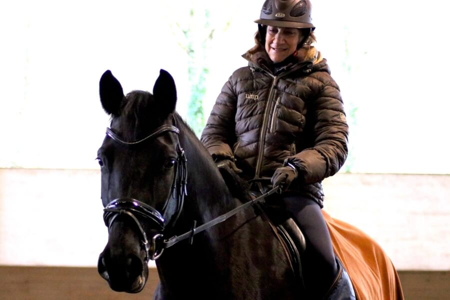 Élegance change de propriétaire