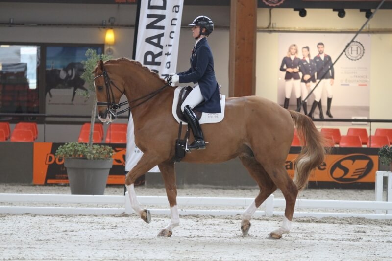 Scoop danse à la victoire au Grand National du Mans
